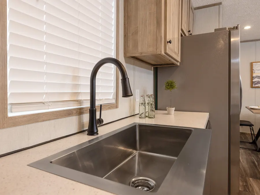 Farmhouse sinks Plumbing selection from Clayton Russellville Decor & Options
