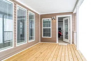 The turner exterior home features