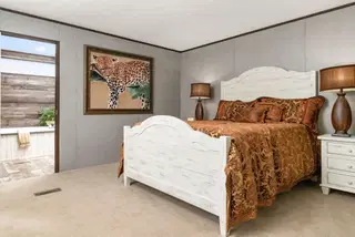 The seaside 1170 bedroom home features