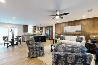 Lean on me interior and hero home features