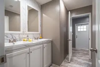 Cascade bathroom home features