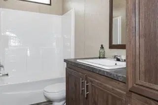 The riverway bathroom home features