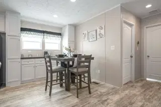 Benjamin interior home features
