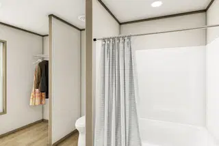 Explorer bathroom home features