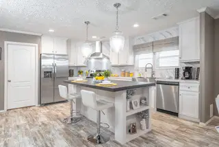 Cascade kitchen home features