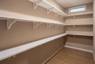 The mclemore interior home features