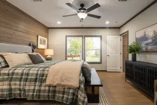 The keep bedroom home features