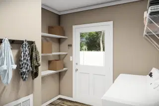 The lloyd ii interior home features