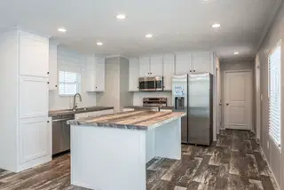 Willow kitchen home features