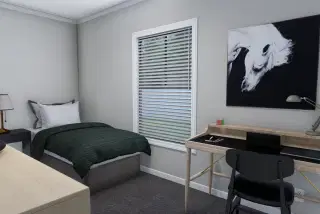 The hollywood bedroom home features