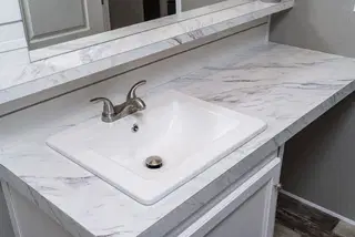 Locklear bathroom home features