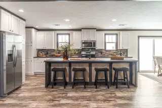 Boujee 56 kitchen home features