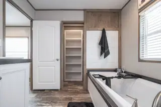 Riverhaven bathroom home features