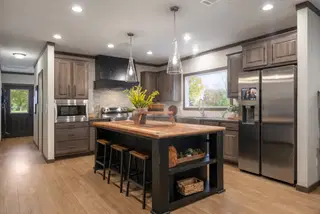 The keep kitchen home features