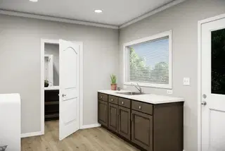 The huxton ii interior home features