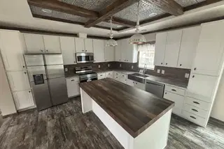 The jefferson kitchen and hero home features
