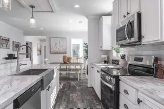 The hewitt kitchen home features