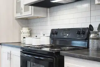 The southern farmhouse 1312 kitchen home features