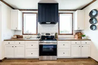 The Arabella Clayton mobile home interior