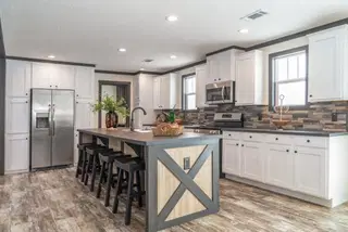 Boujee 56 kitchen home features