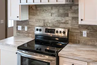 The bobby jo kitchen home features