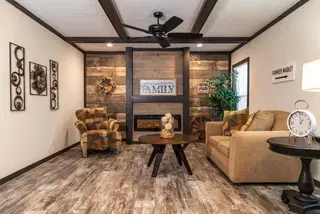 Boujee 2 interior home features