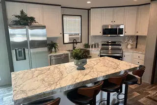 The bayside hero home features