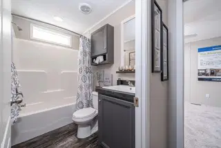 Riverview bathroom home features