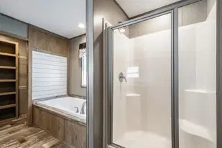Peyton bathroom home features