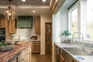 The rocking chair kitchen home features