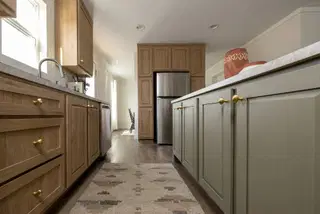 Let it be kitchen home features