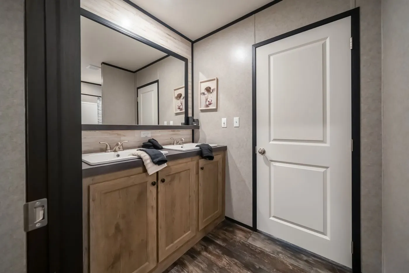 Tributary Bathroom 4
