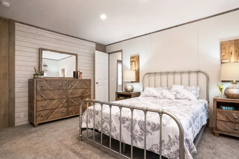 Edge 72 Bedroom