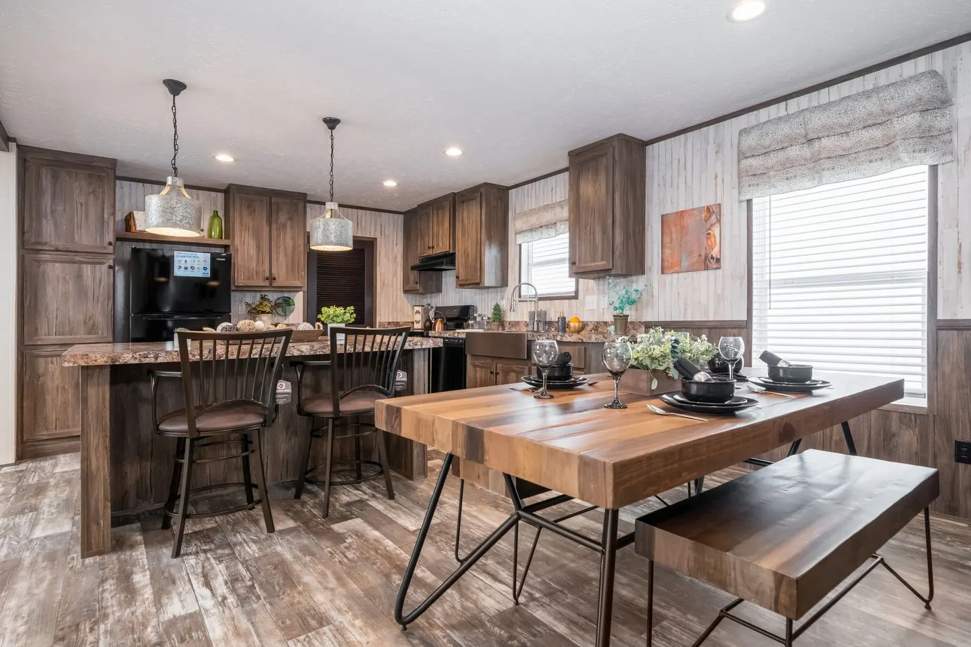 Hardin kitchen home features
