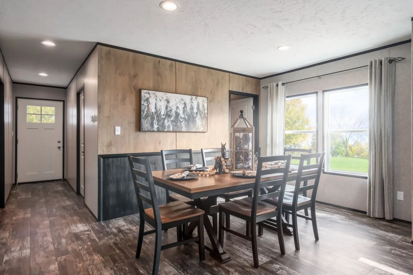 Tributary Dining Area